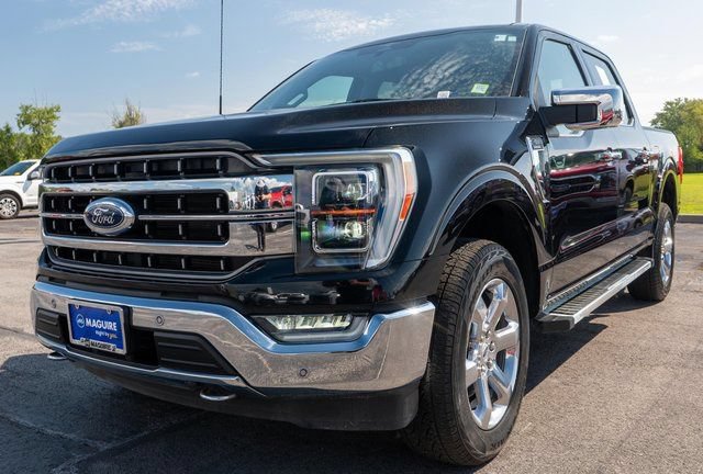 Used 2023 Ford F150 Lariat w/ Equipment Group 502A High AWD/4WD image 2