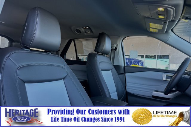 New 2024 Ford Explorer XLT w/ Equipment Group 202A image 14