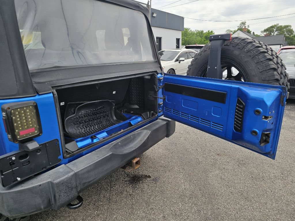 Used 2015 Jeep Wrangler Sport AWD/4WD image 24
