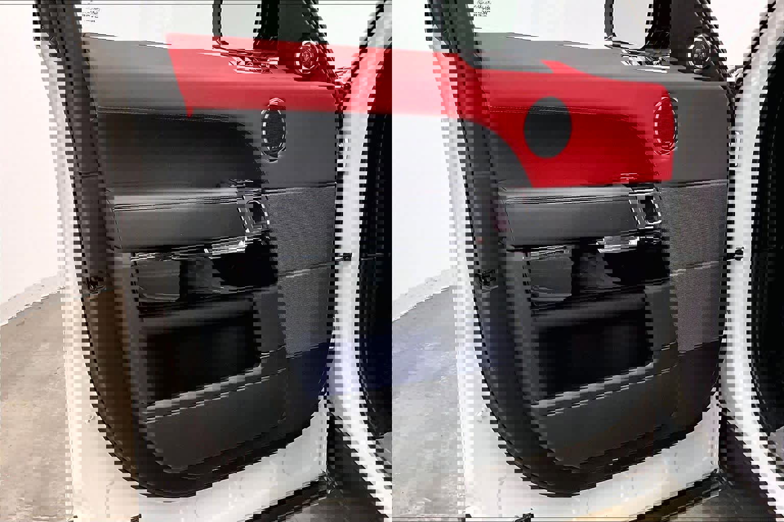 Used 2020 Land Rover Range Rover Sport HST image 26