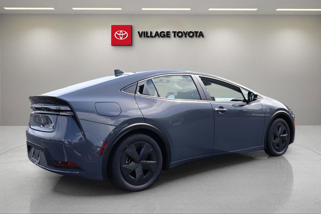 New 2026 Toyota Prius Plug-In Hybrid image 5