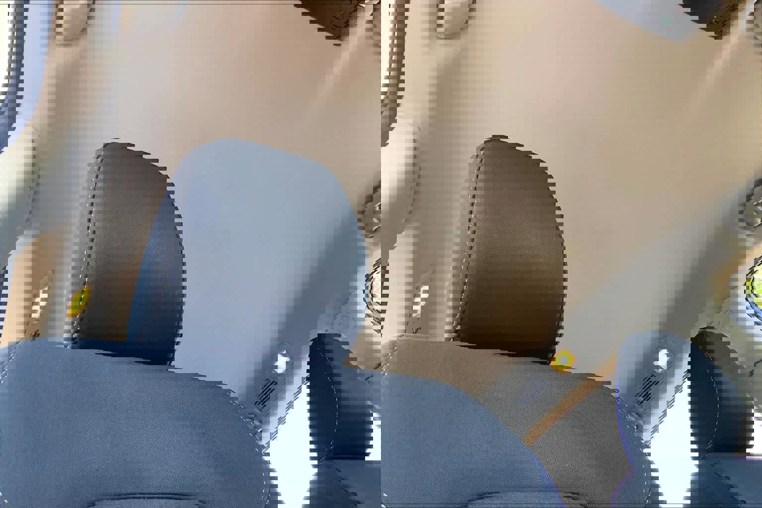 Used 2025 Nissan Pathfinder SV FWD image 14