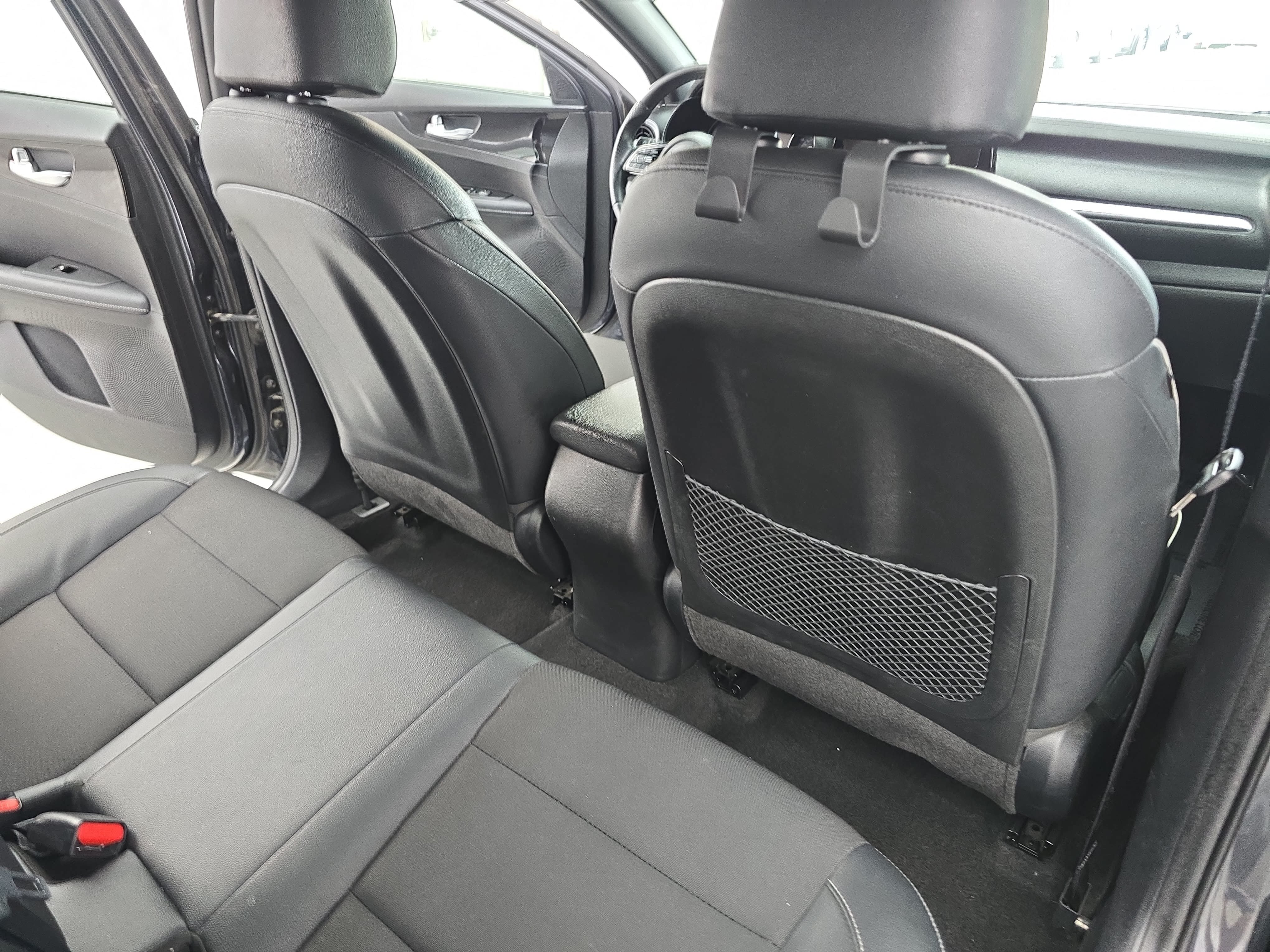 Used 2023 Kia Forte GT-Line FWD image 11