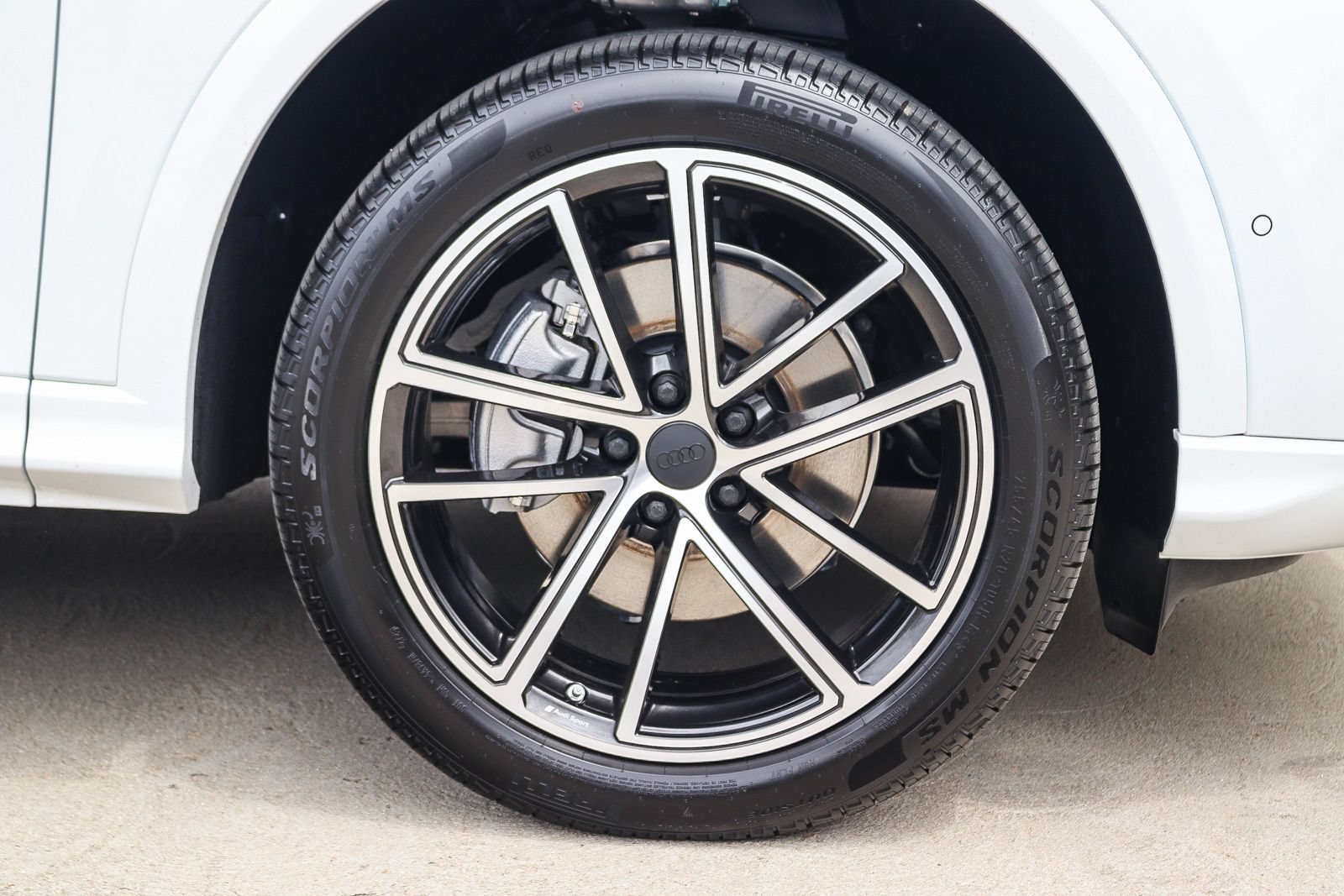 New 2026 Audi Q5 Premium Plus AWD/4WD image 9