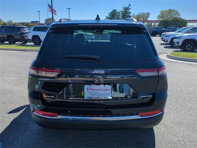 New 2025 Jeep Grand Cherokee Limited w/ Trailer Tow Package image 5
