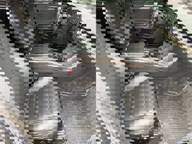 Used 2021 Tesla Model S Plaid image 20