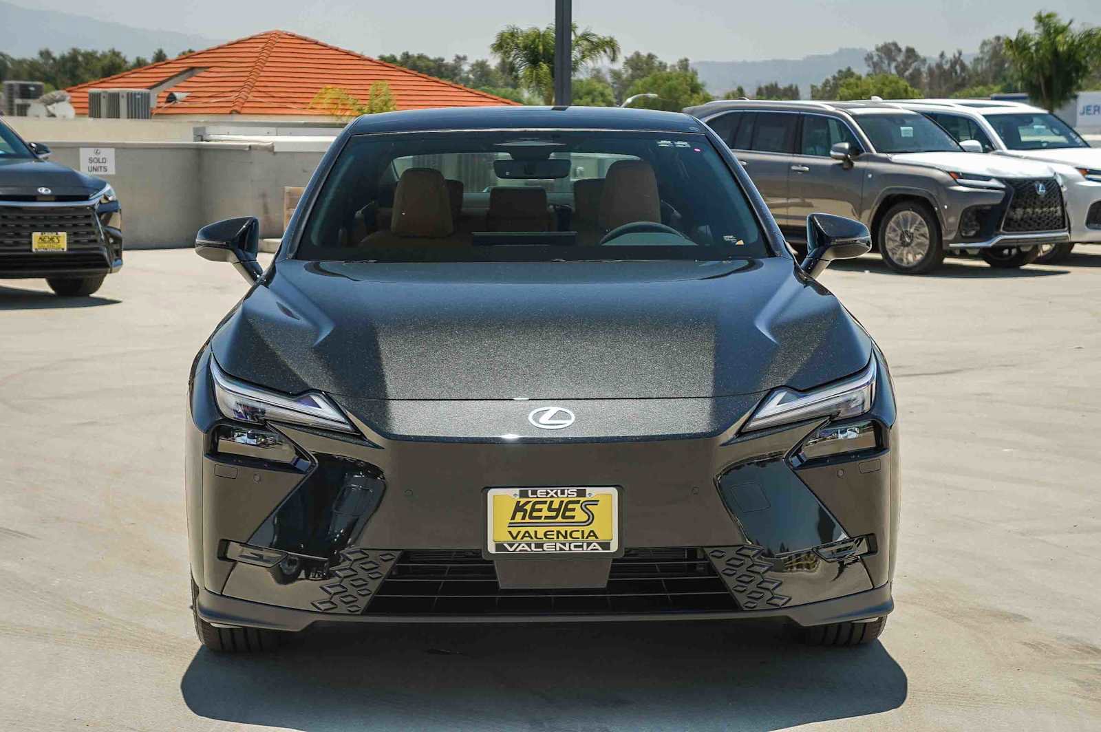 New 2026 Lexus ES 350e FWD image 2