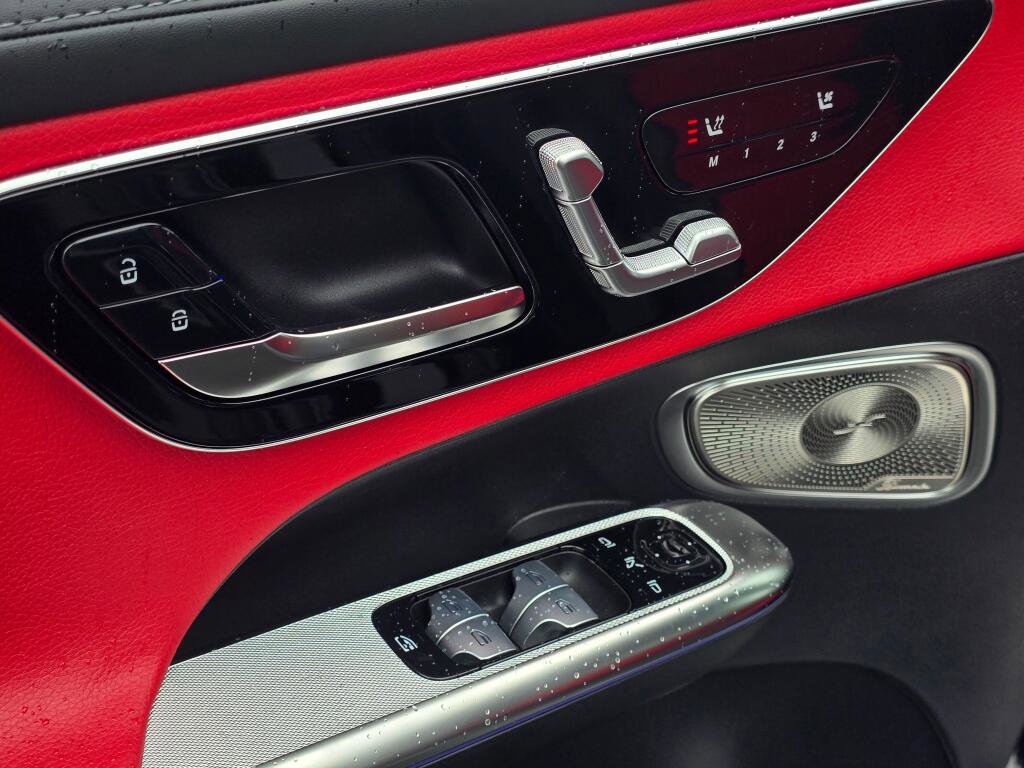New 2026 Mercedes-Benz GLC 300 4MATIC image 33