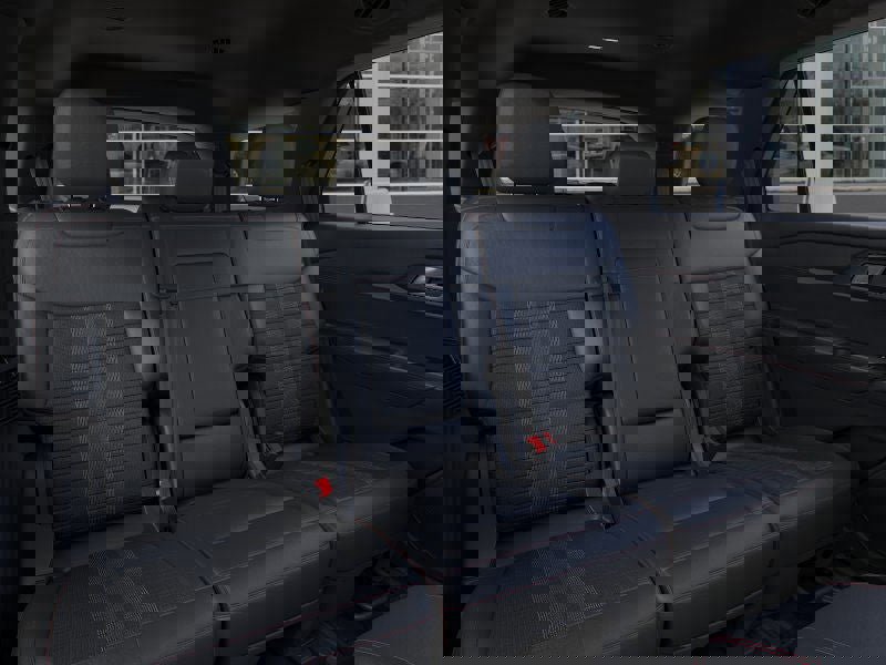 Used 2025 Ford Explorer ST-Line image 11