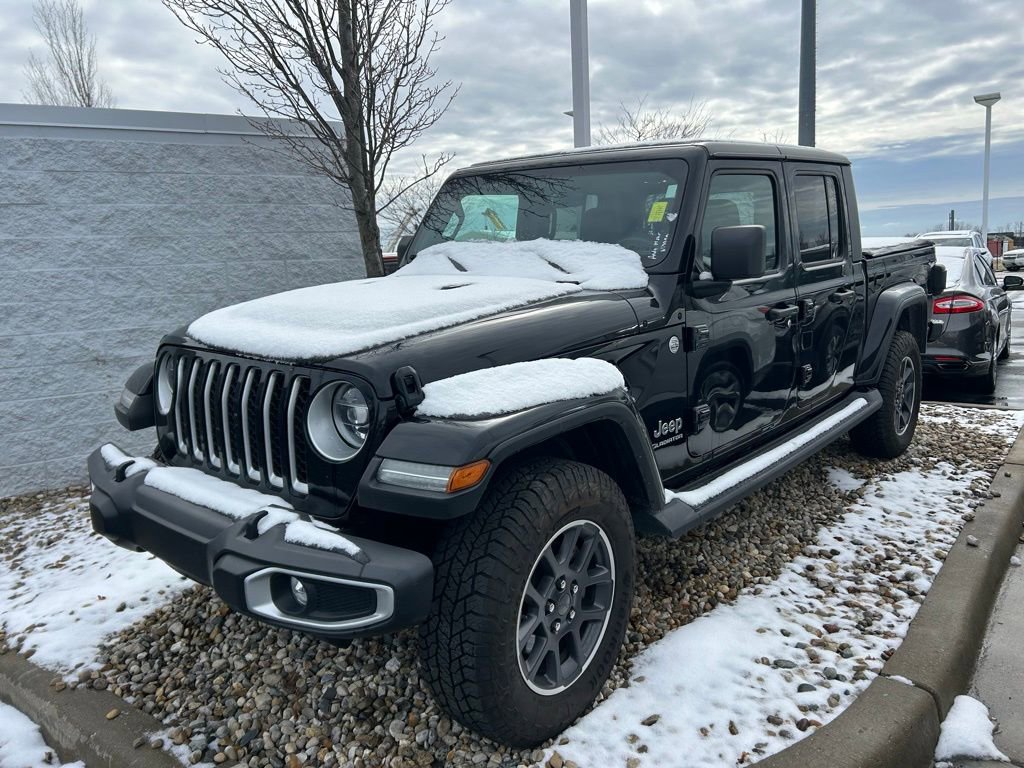 Used 2022 Jeep Gladiator Overland w/ Popular Equipment Package image 2