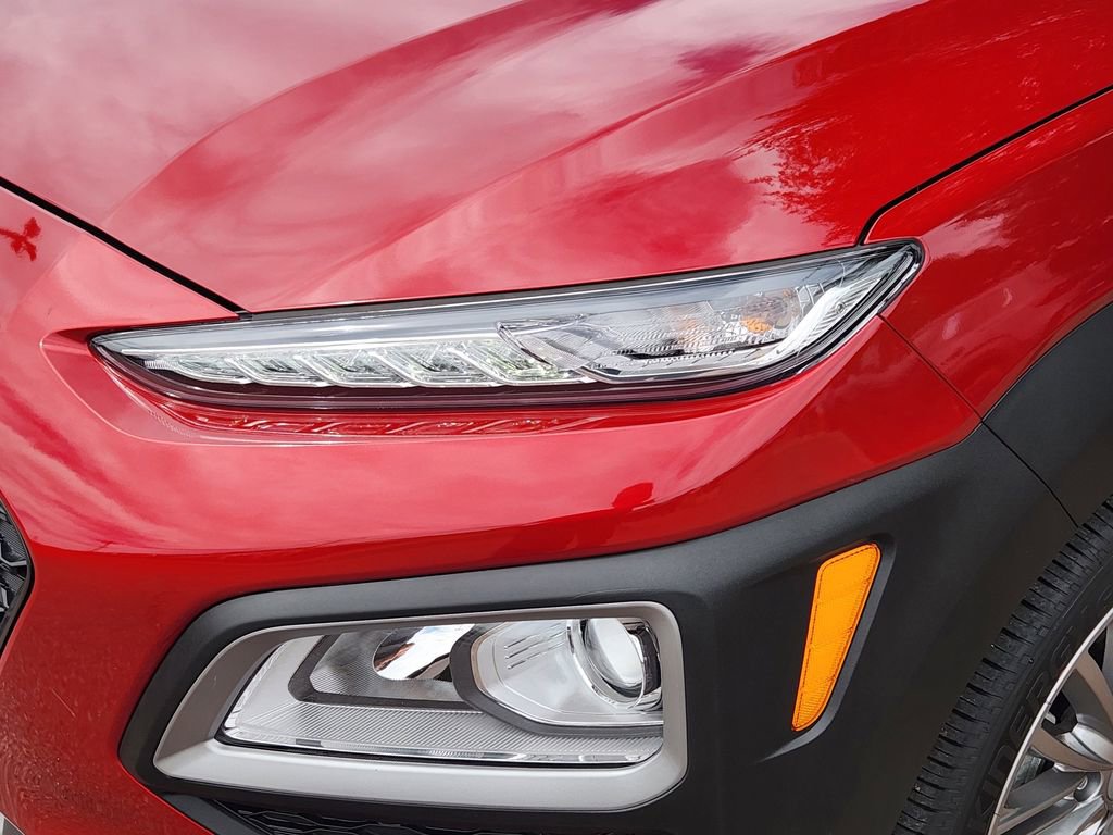 Used 2021 Hyundai Kona SEL Plus AWD/4WD image 28