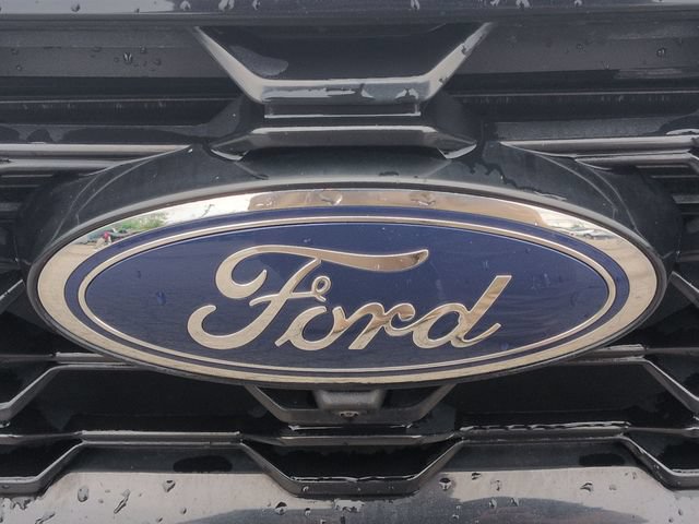 Used 2023 Ford Escape ST-Line Elite w/ Premium Technology Package AWD/4WD image 34