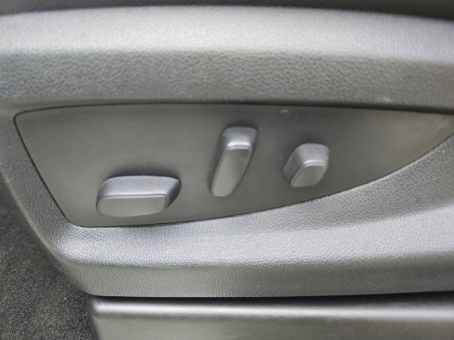 Used 2018 Chevrolet Silverado 2500 LTZ w/ Vortec Plus Package image 26