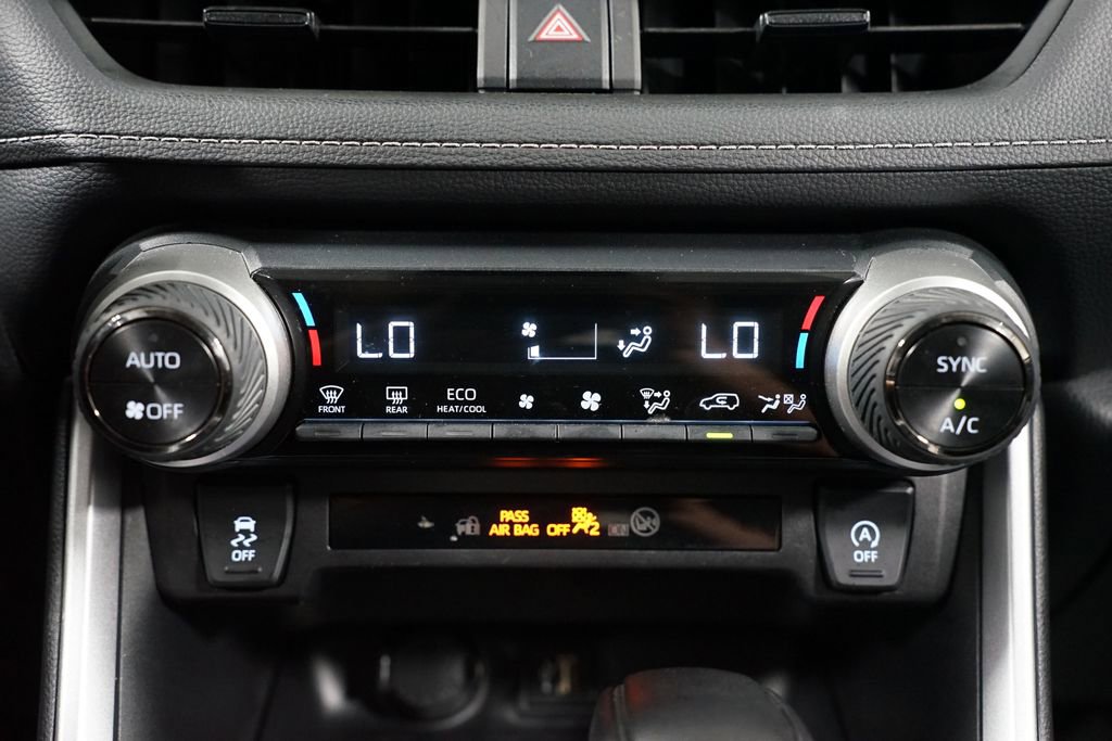 Certified 2025 Toyota RAV4 XLE AWD/4WD image 20