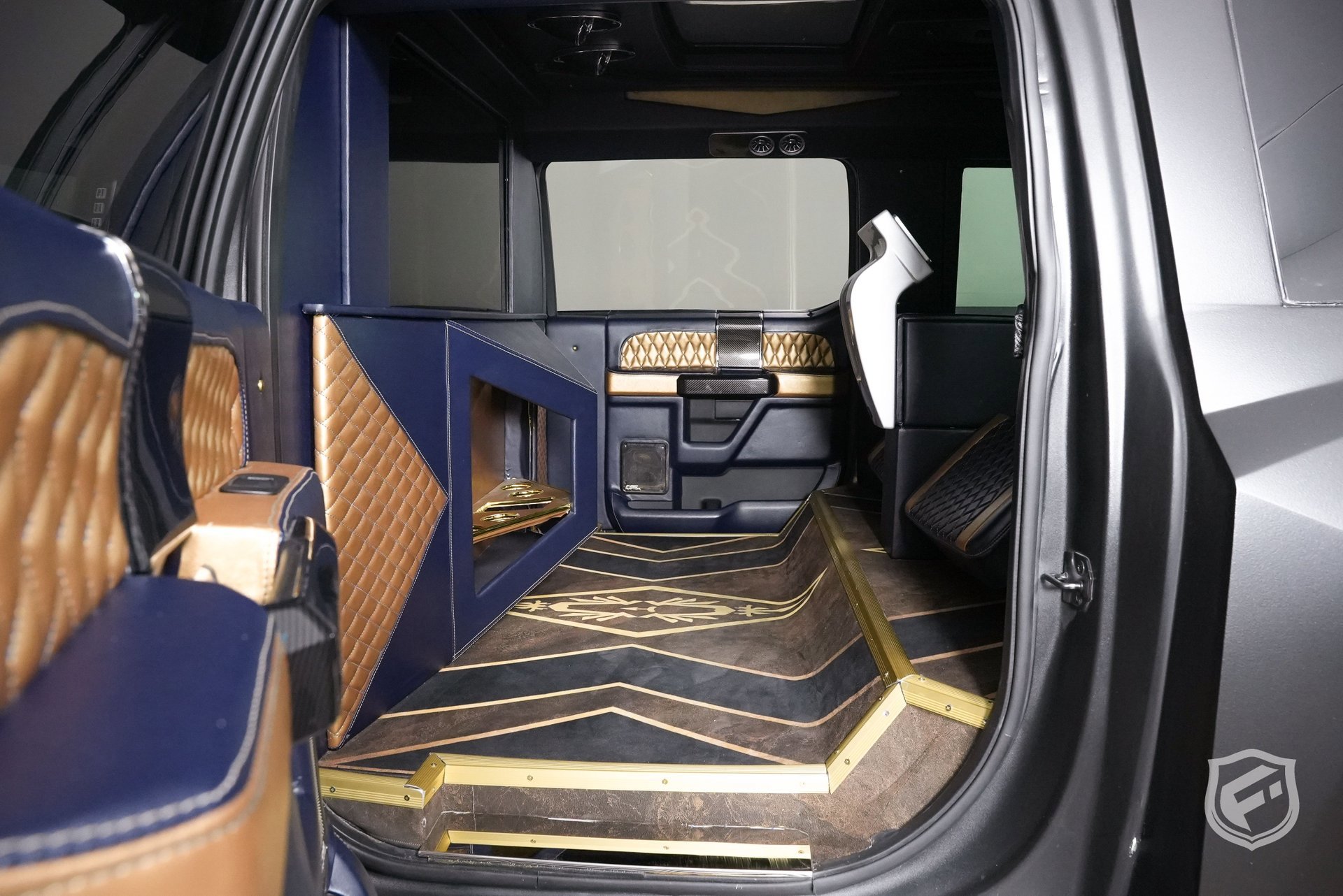 Used 2018 Ford F150 XLT w/ Equipment Group 302A Luxury image 37