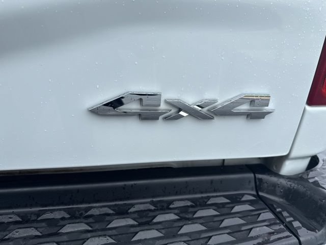 Used 2024 RAM 2500 Big Horn AWD/4WD image 28