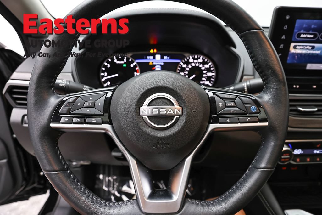Used 2023 Nissan Altima 2.5 SL FWD image 10