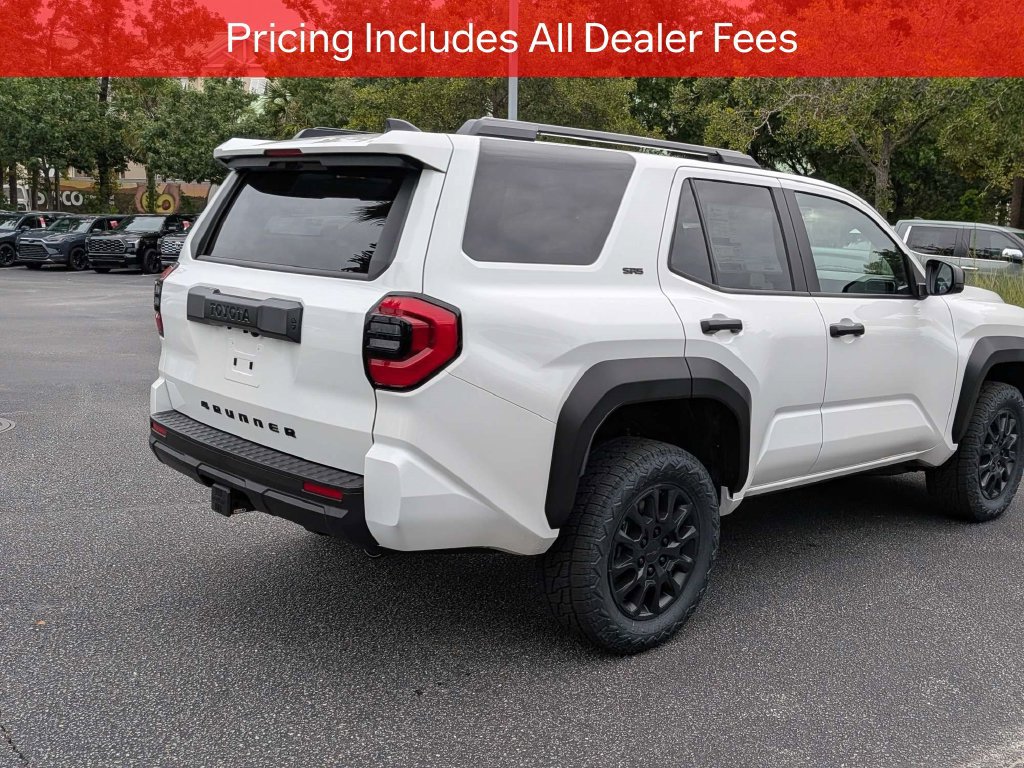 New 2026 Toyota 4Runner SR5 AWD/4WD image 5