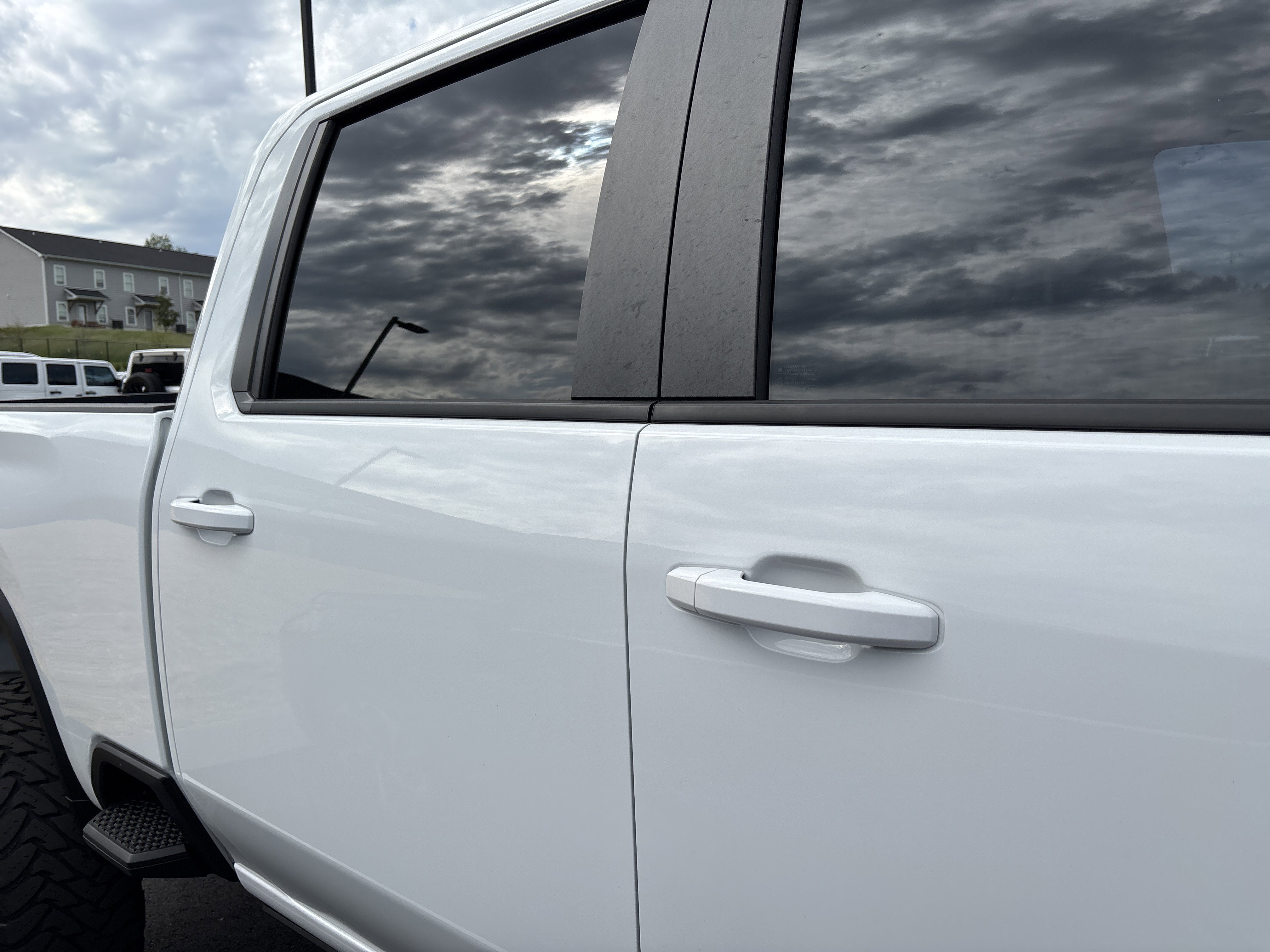 Used 2020 Chevrolet Silverado 2500 LT AWD/4WD image 5