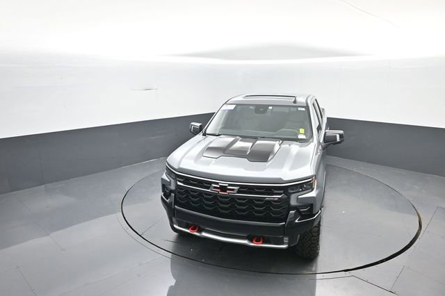 Used 2023 Chevrolet Silverado 1500 ZR2 image 17