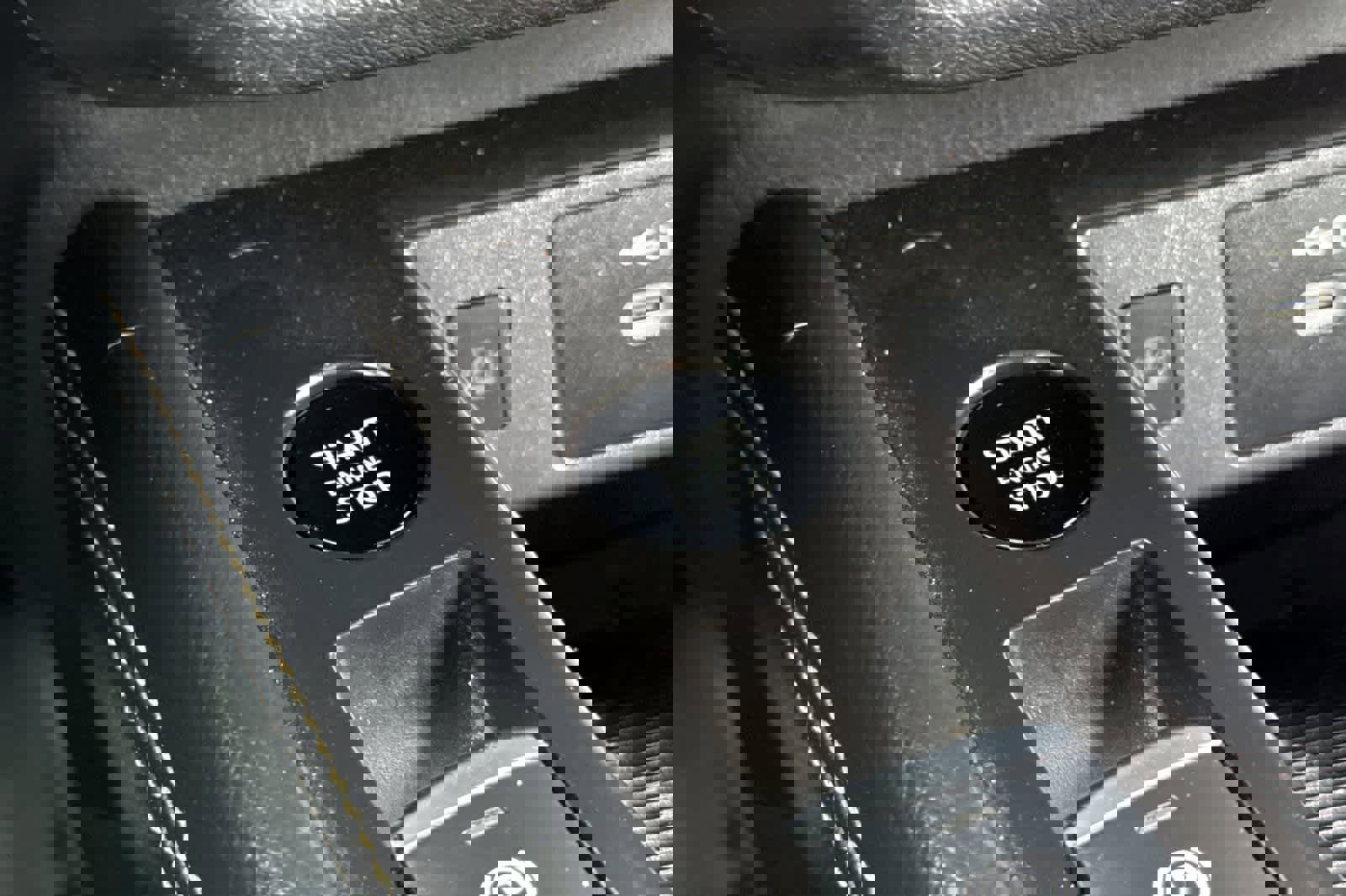 Used 2025 Nissan Kicks SV image 23