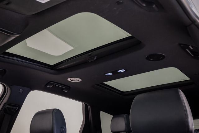 Used 2024 Buick Enclave Essence w/ Experience Buick Package image 9