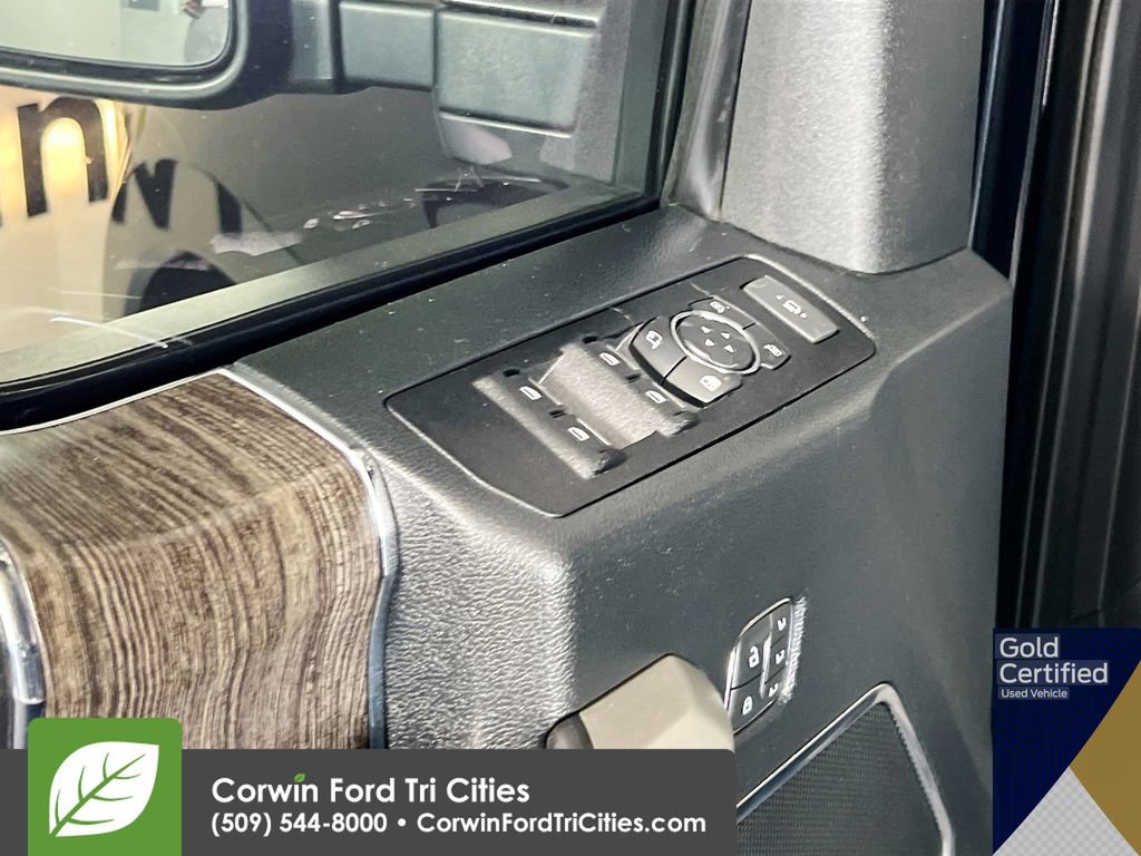Used 2021 Ford F250 Lariat w/ Lariat Ultimate Package AWD/4WD image 12
