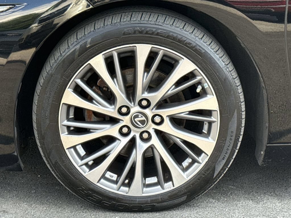 Used 2021 Lexus ES 350 w/ Premium Package FWD image 19