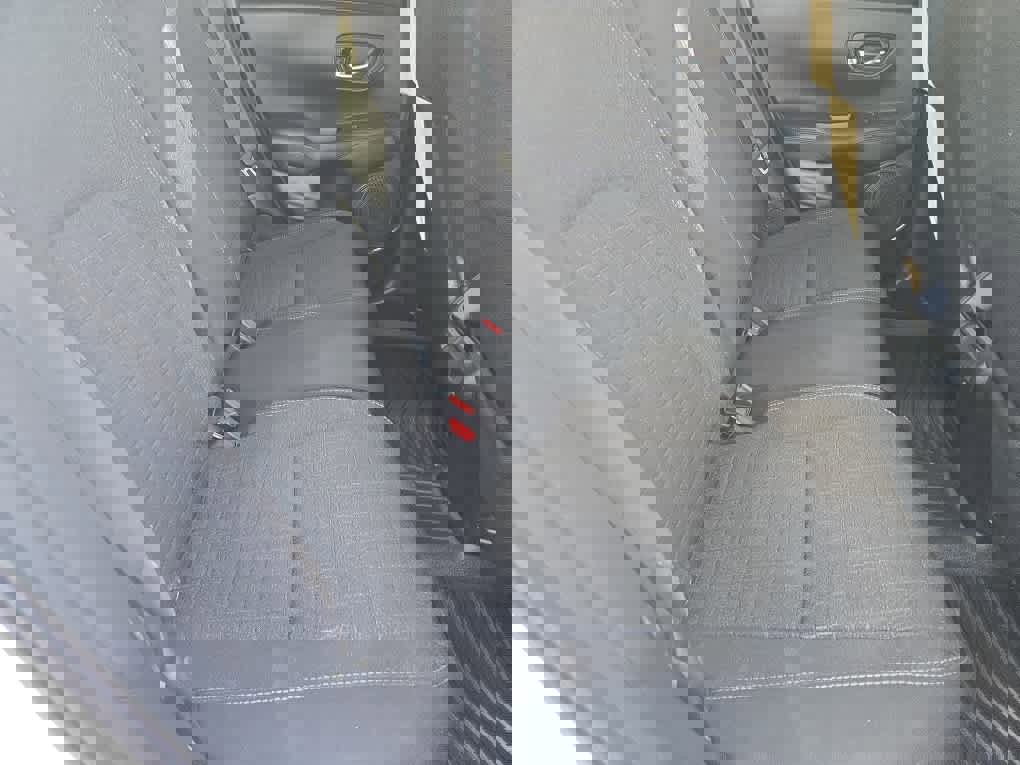 Used 2023 Honda HR-V LX image 45