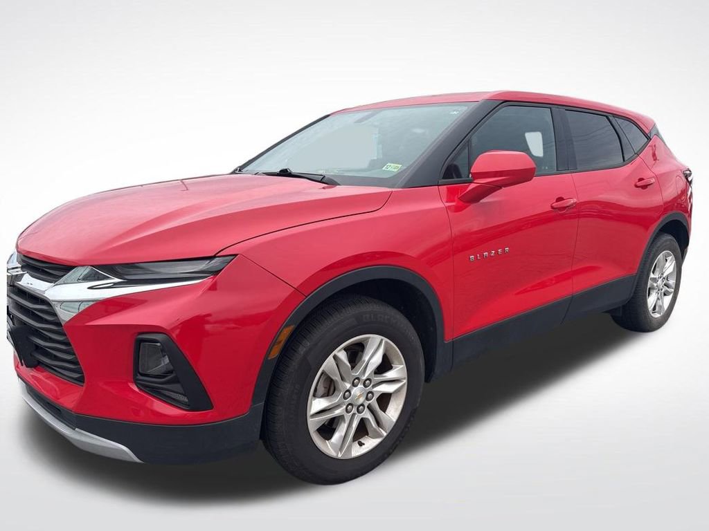 Used 2019 Chevrolet Blazer LT image 2
