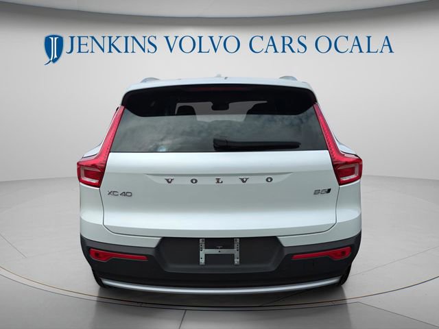 Certified 2024 Volvo XC40 B5 Ultimate w/ Protection Package Premier AWD/4WD image 3