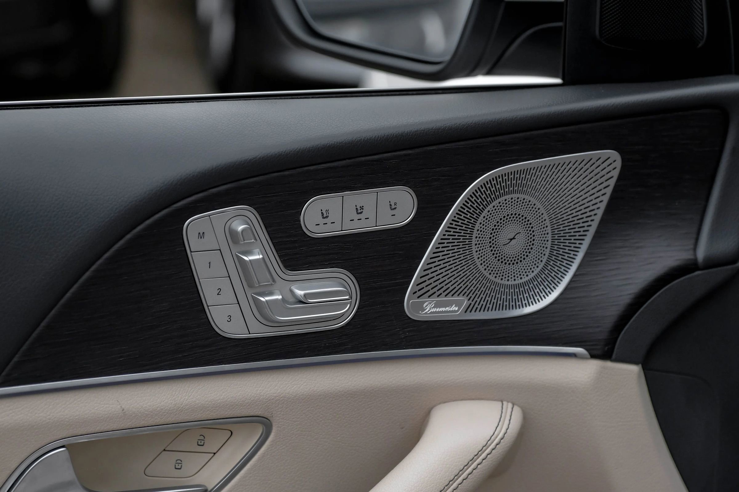 Used 2020 Mercedes-Benz GLS 450 4MATIC image 49