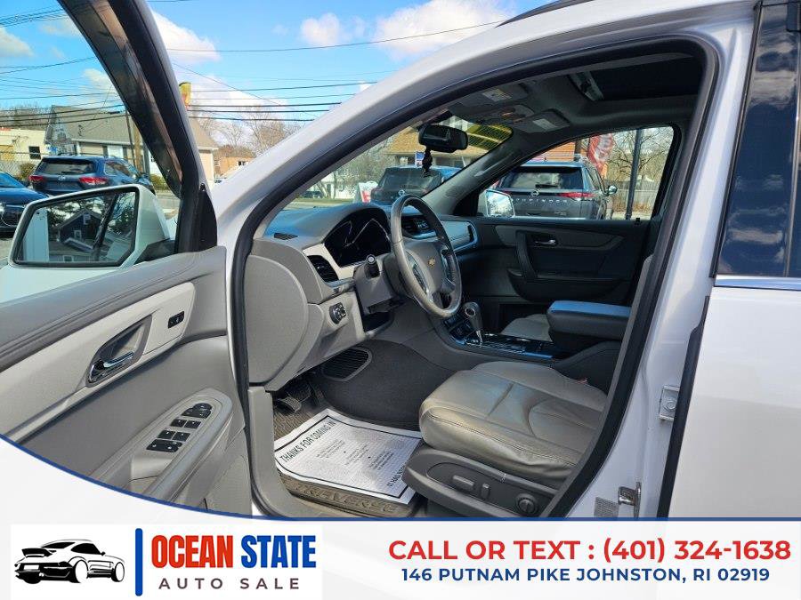 Used 2016 Chevrolet Traverse LT image 10