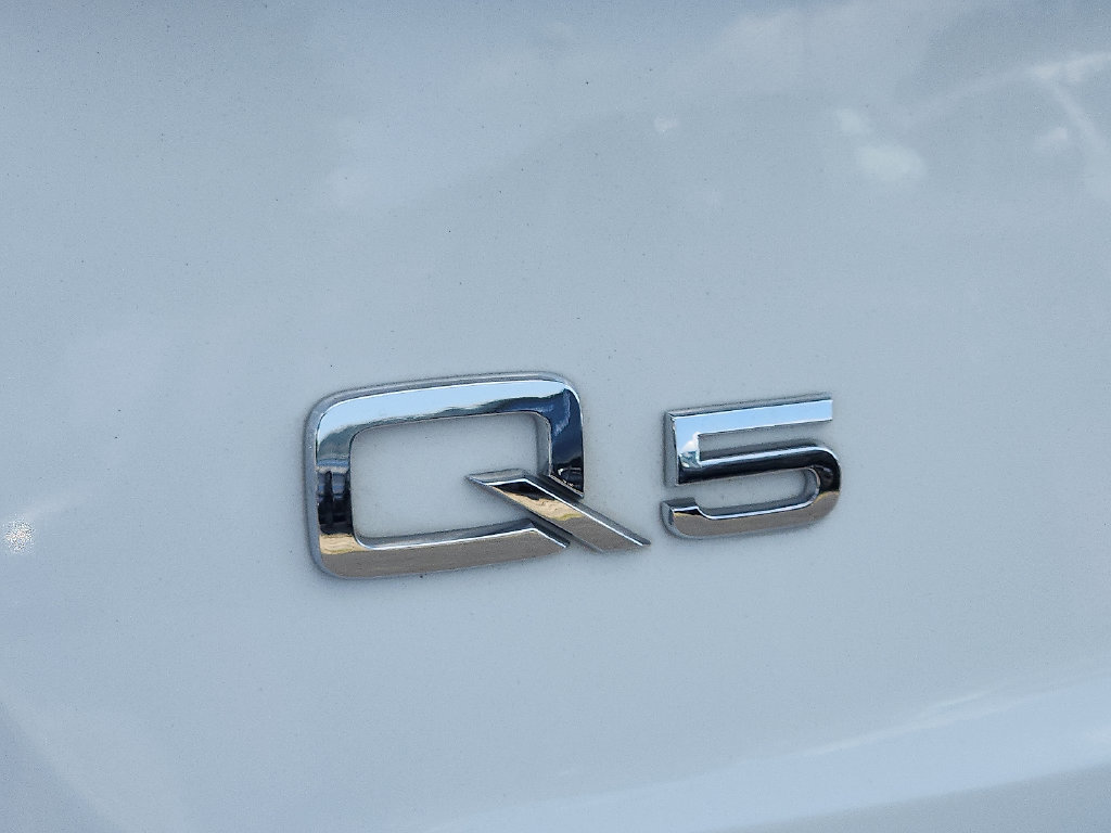 Used 2021 Audi Q5 Prestige w/ Prestige Package AWD/4WD image 29