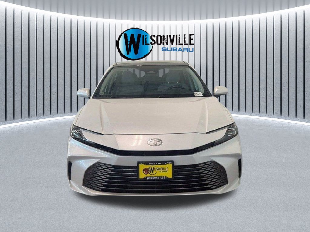 Used 2025 Toyota Camry XLE w/ Premium Package AWD/4WD image 4