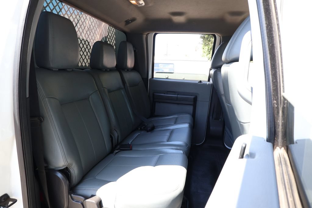 Used 2015 Ford F550 2WD Crew Cab Super Duty image 27