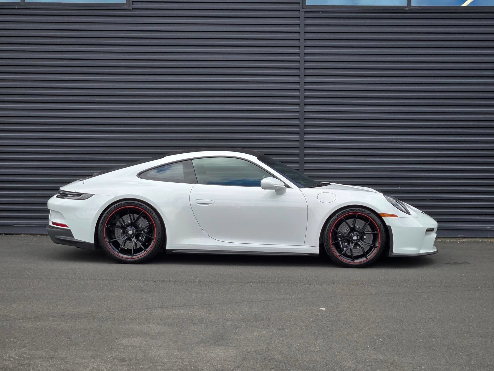 Certified 2022 Porsche 911 GT3 RWD image 9