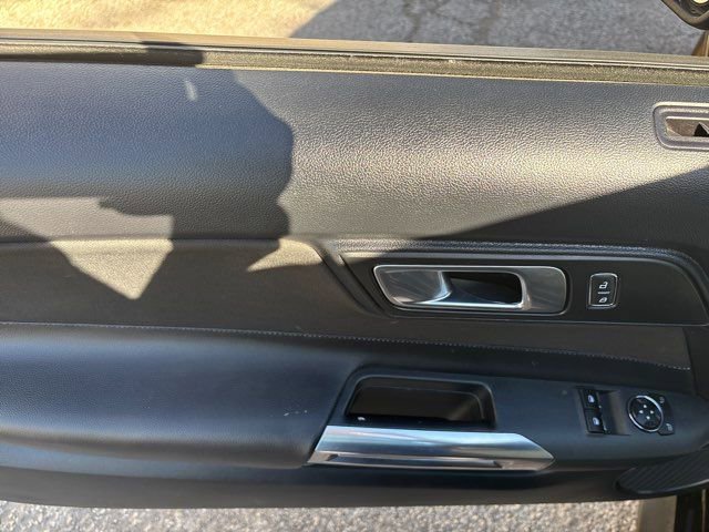 Used 2020 Ford Mustang GT image 17