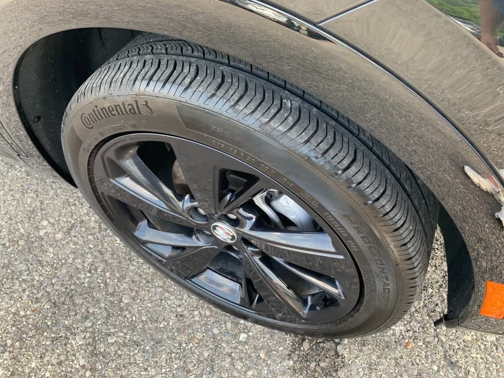 Certified 2023 Buick Envision Essence w/ Sport Touring Package AWD/4WD image 9
