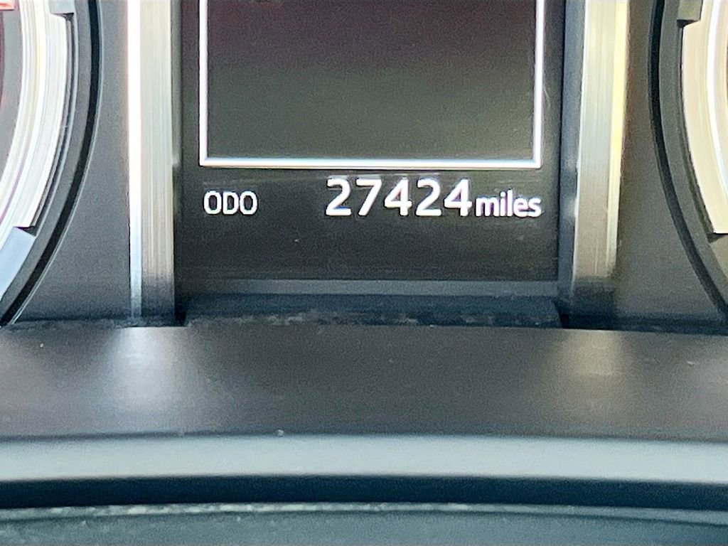 Used 2020 Toyota 4Runner Limited image 12