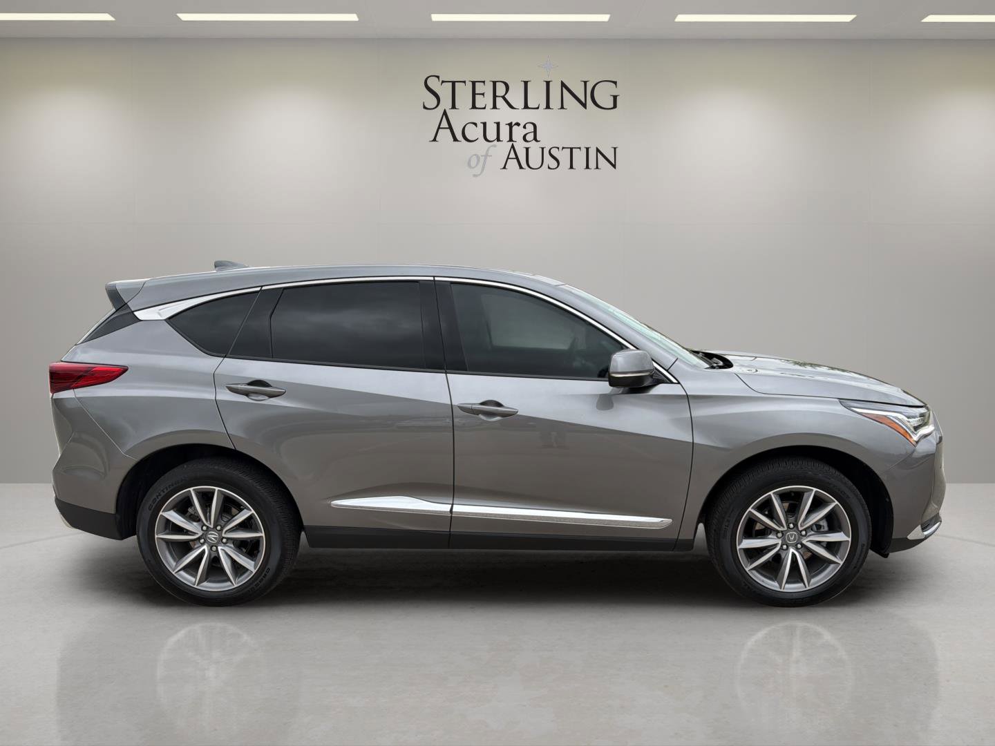 Certified 2024 Acura RDX SH-AWD w/ Technology Package image 4