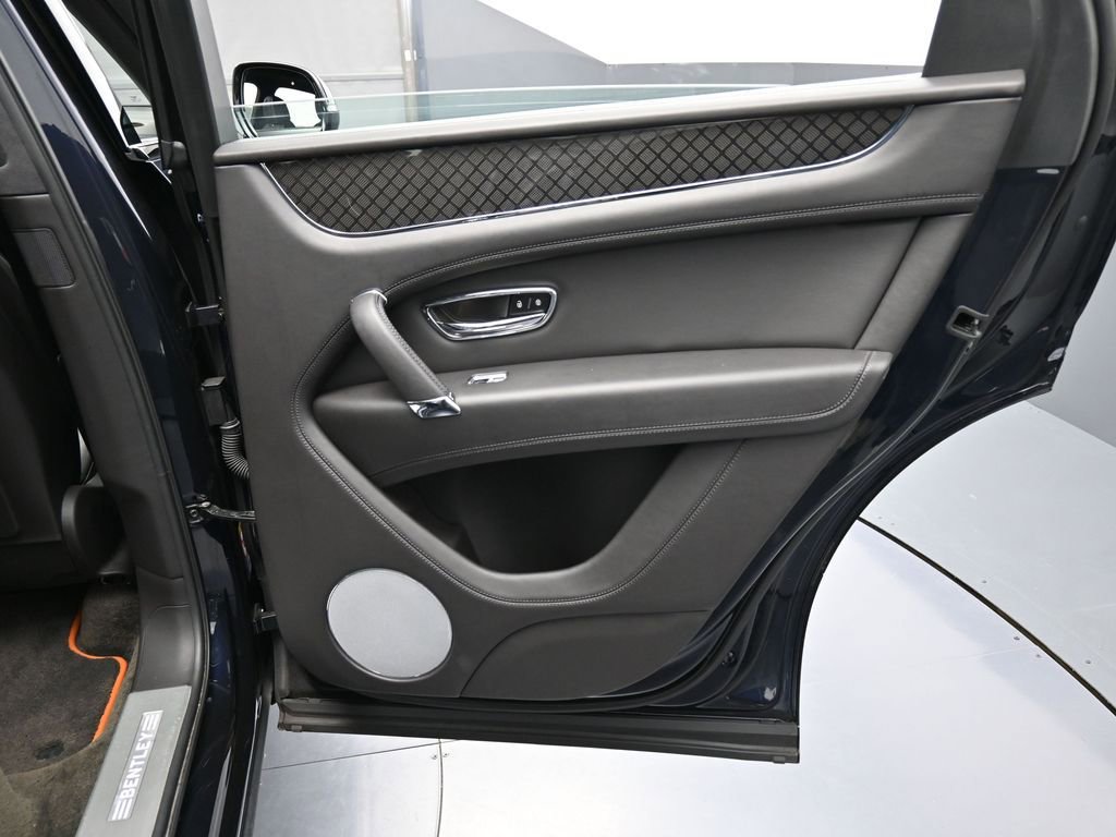 Certified 2020 Bentley Bentayga image 26