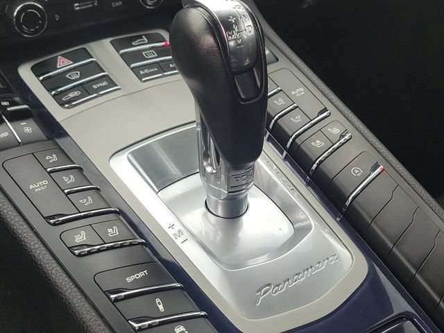 Used 2015 Porsche Panamera 4 AWD/4WD image 23