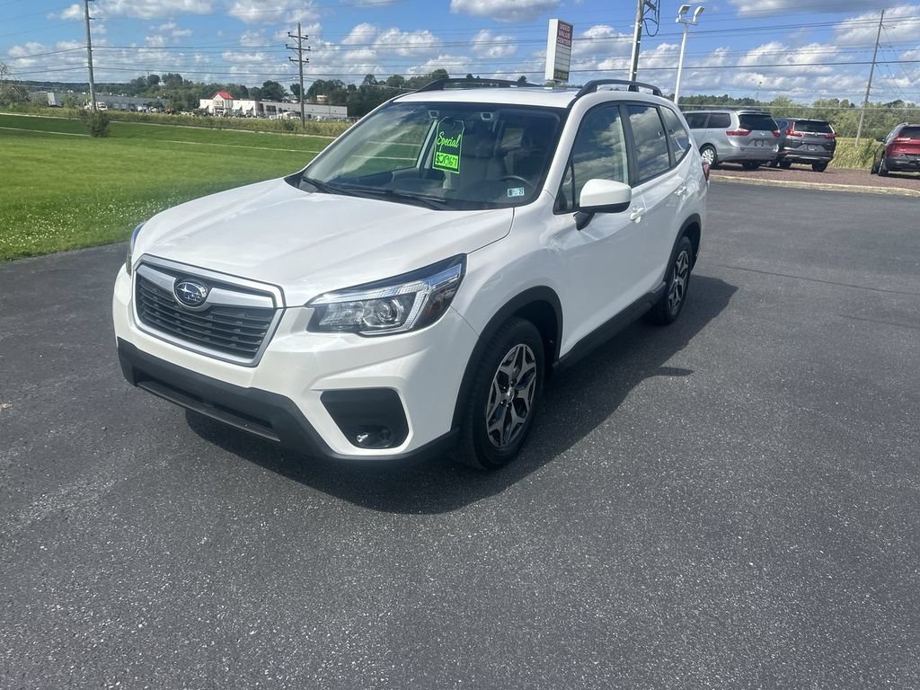 Used 2020 Subaru Forester Premium AWD/4WD image 4