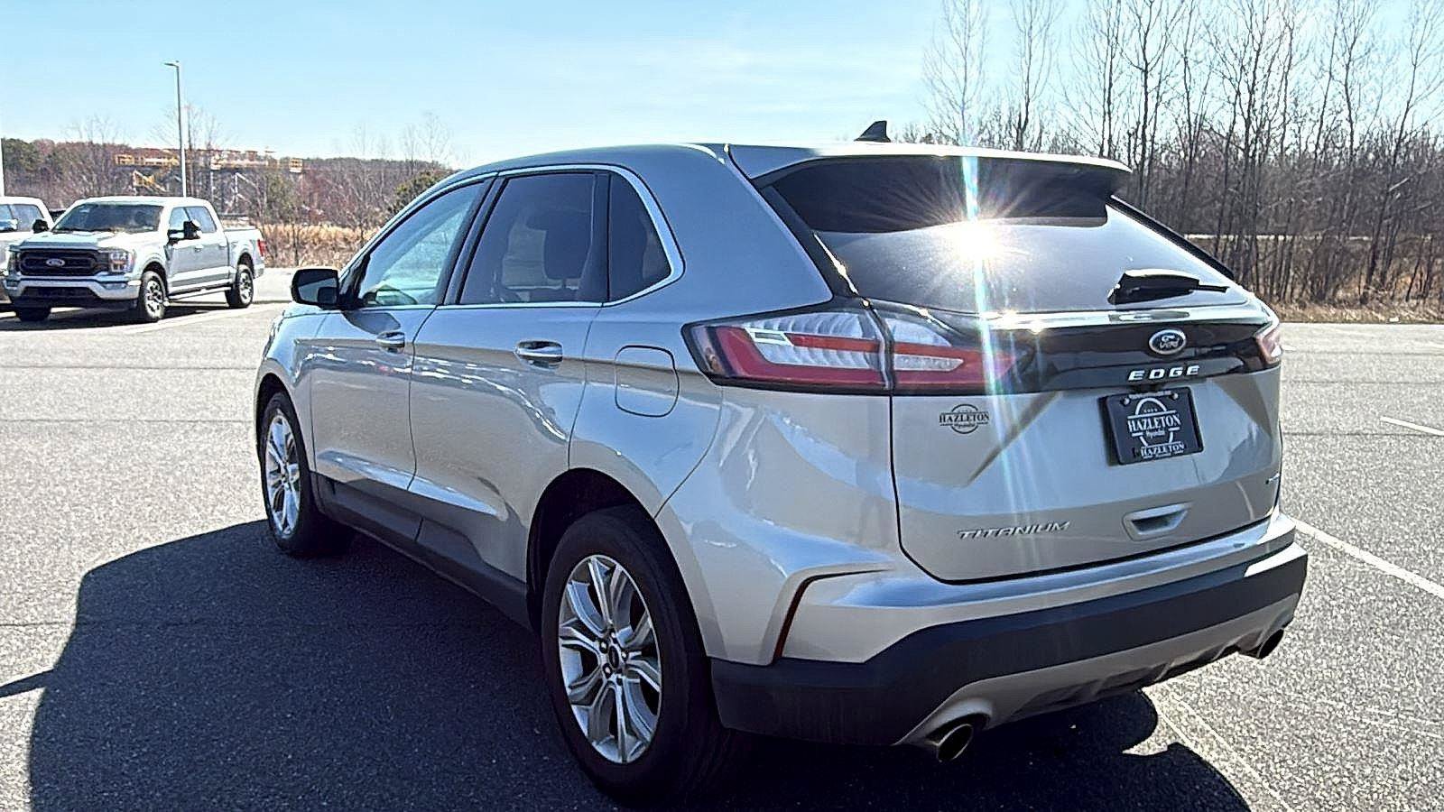 Used 2024 Ford Edge Titanium AWD/4WD image 9
