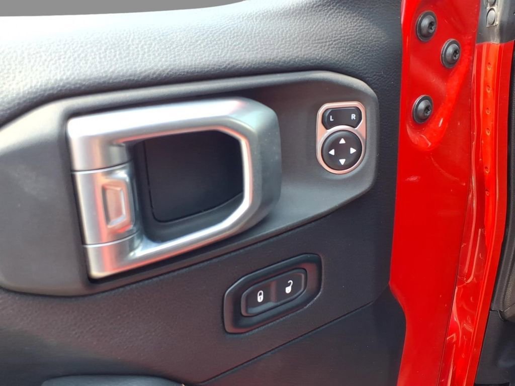 Used 2021 Jeep Gladiator Mojave AWD/4WD image 17