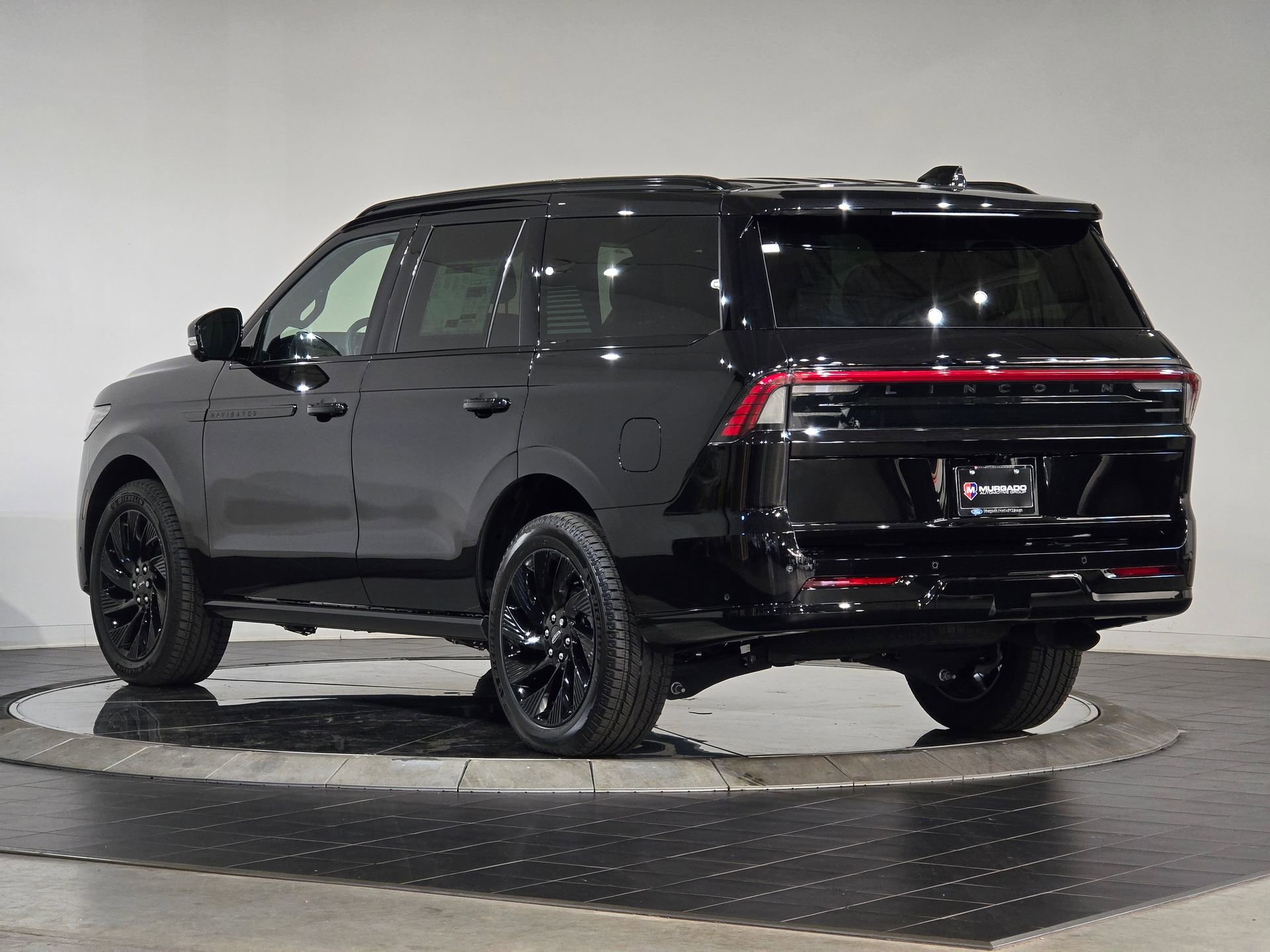 New 2025 Lincoln Navigator L Reserve w/ Jet Appearance Package image 7