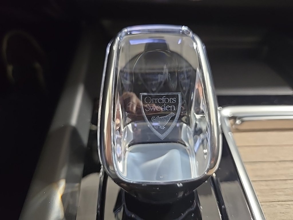 Used 2026 Volvo XC60 B5 Plus w/ Protection Package Premier AWD/4WD image 15