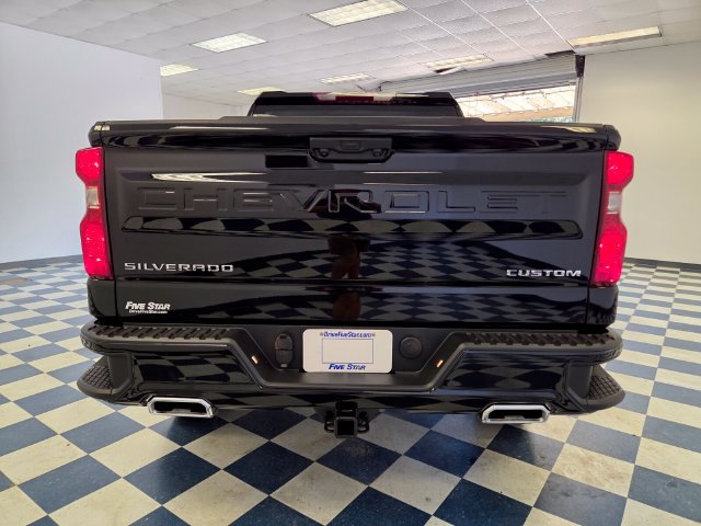 New 2026 Chevrolet Silverado 1500 Custom Trail Boss AWD/4WD image 6