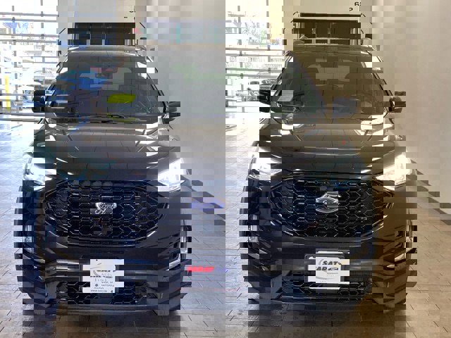 Certified 2020 Ford Edge ST-Line image 3